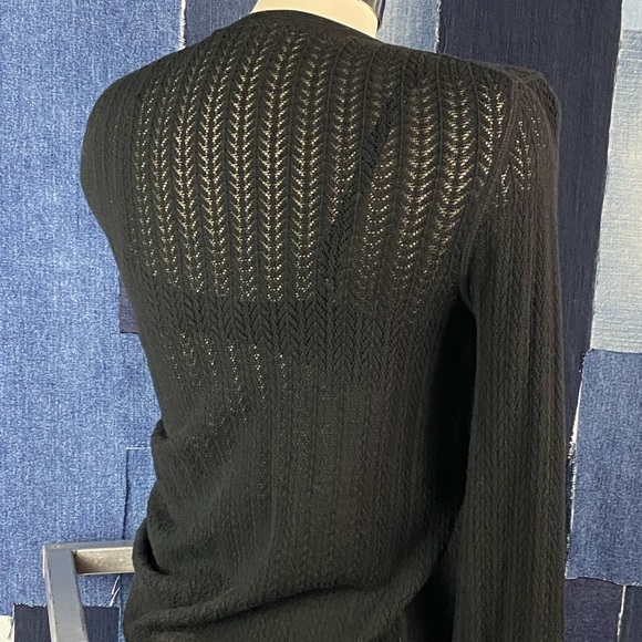 Victoria’s Secret Knit light Weight Sweater - Picture 3 of 8